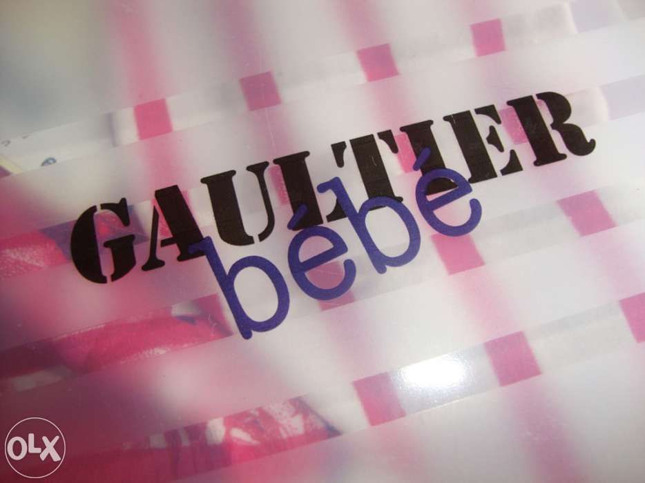 Babygrow e boina Jean Paul Gaultier NOVO e em caixa