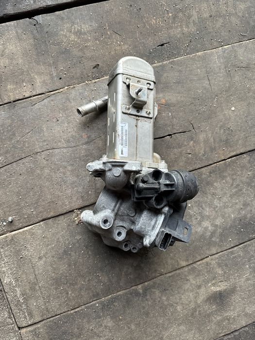 Zawór EGR chłodniczka spalin 2.0 hdi euro 5 Scudo Jumpy Expert