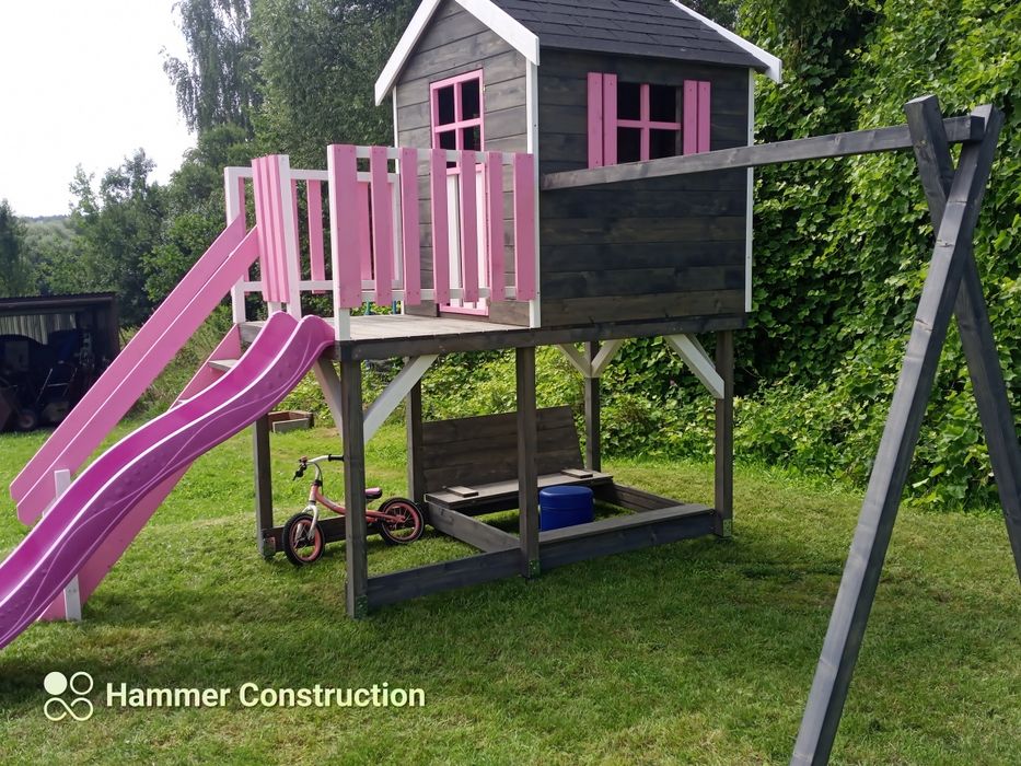 Domek dla dzieci plac zabaw zjeżdżalnia