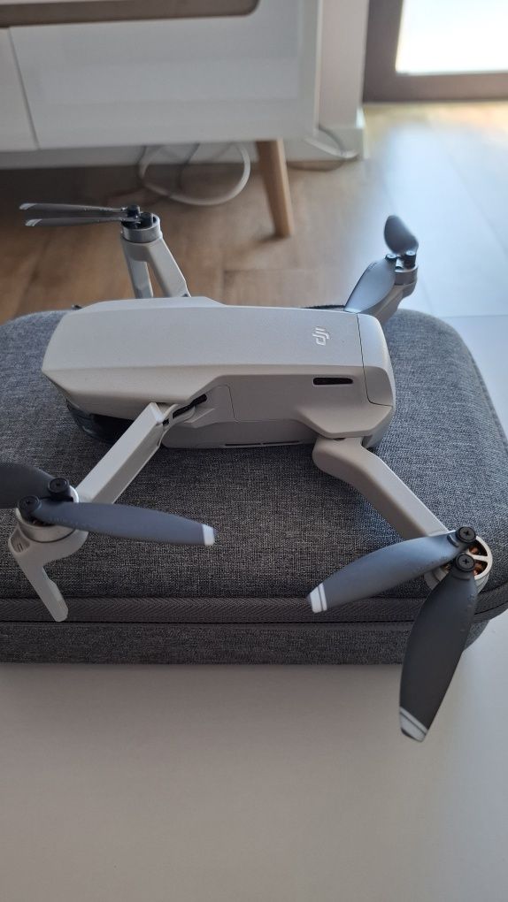 Dron Dji mini se fly more combo jak nowy