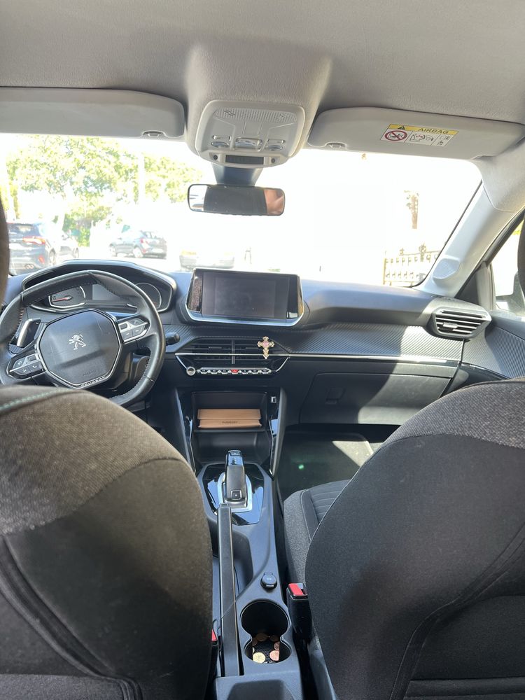 PEUGEOT 208 STYLE (2021)