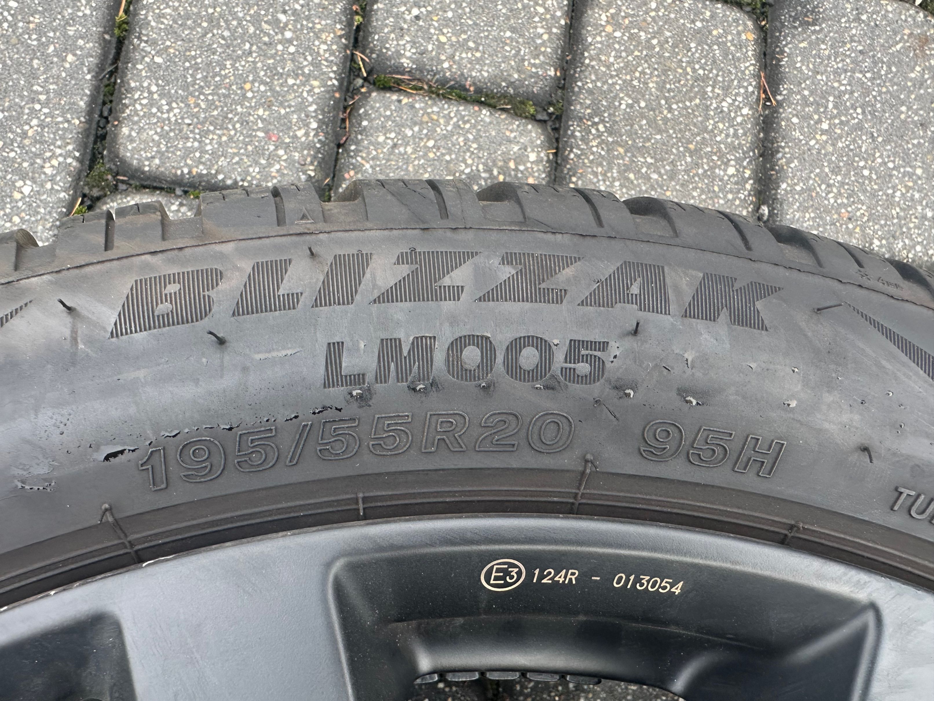 Opony Bridgestone Blizzak LM005 - 195/55/20