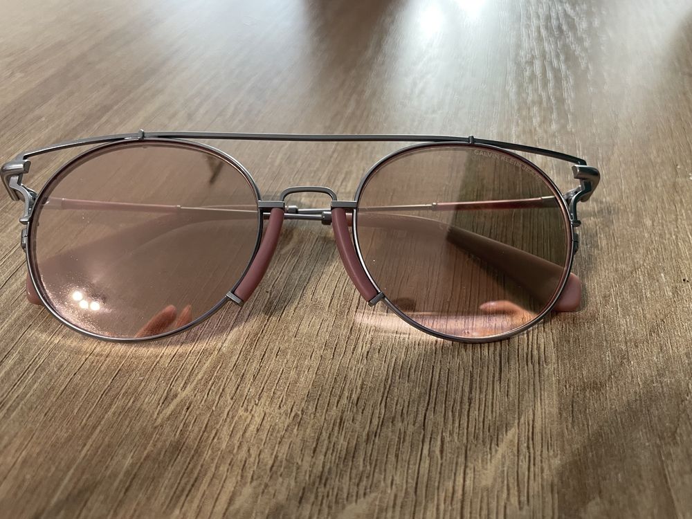 Okulary przeciwsłoneczne calvin klein ckj167s