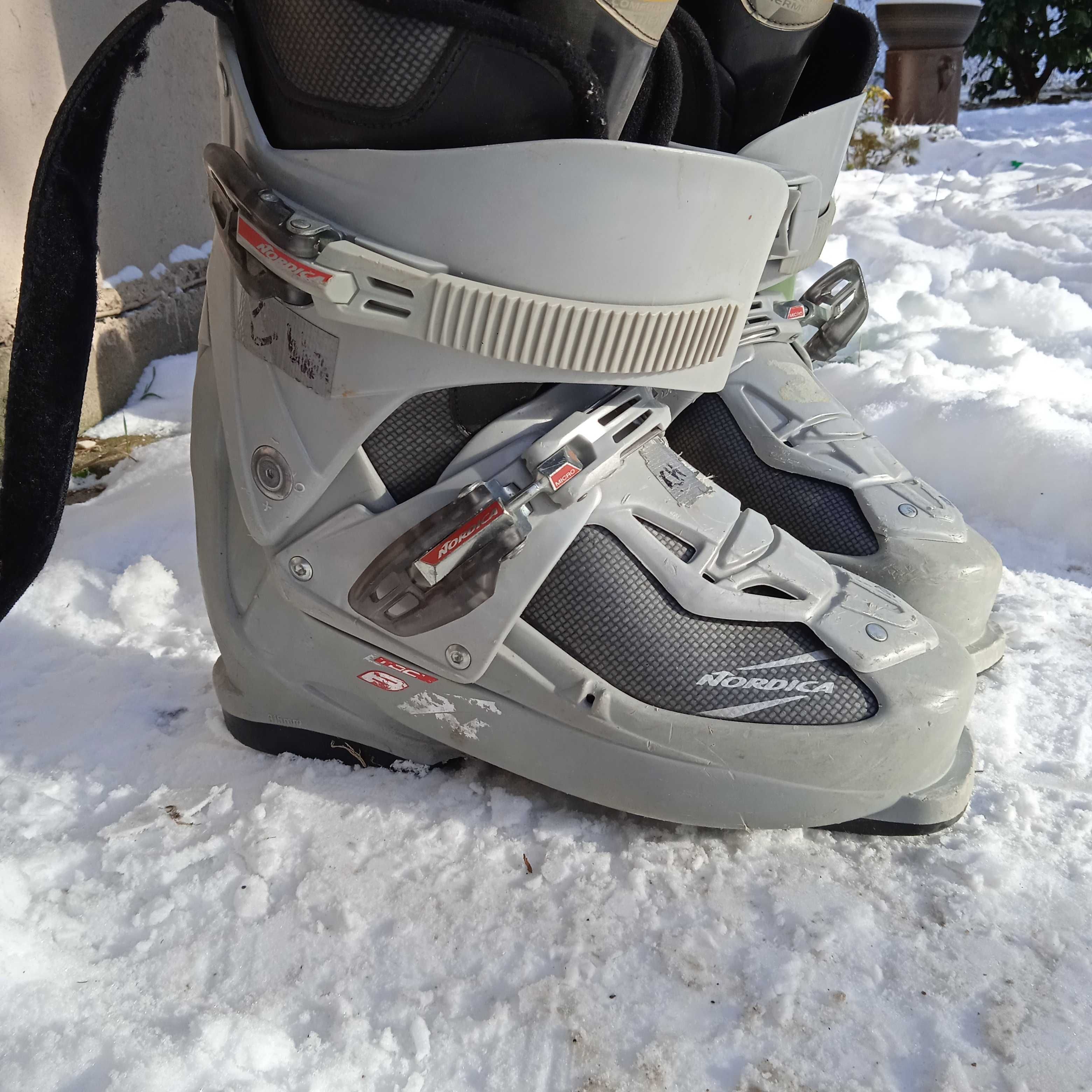 Buty narciarskie zjazdowe