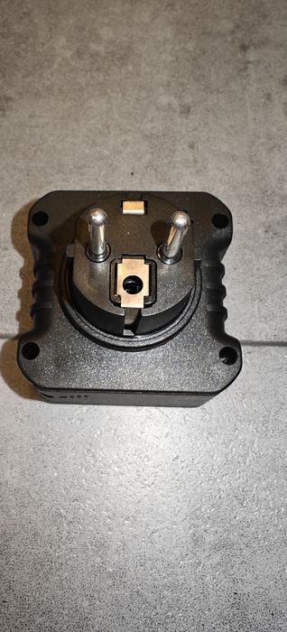 Tester napięcia w gniazdku