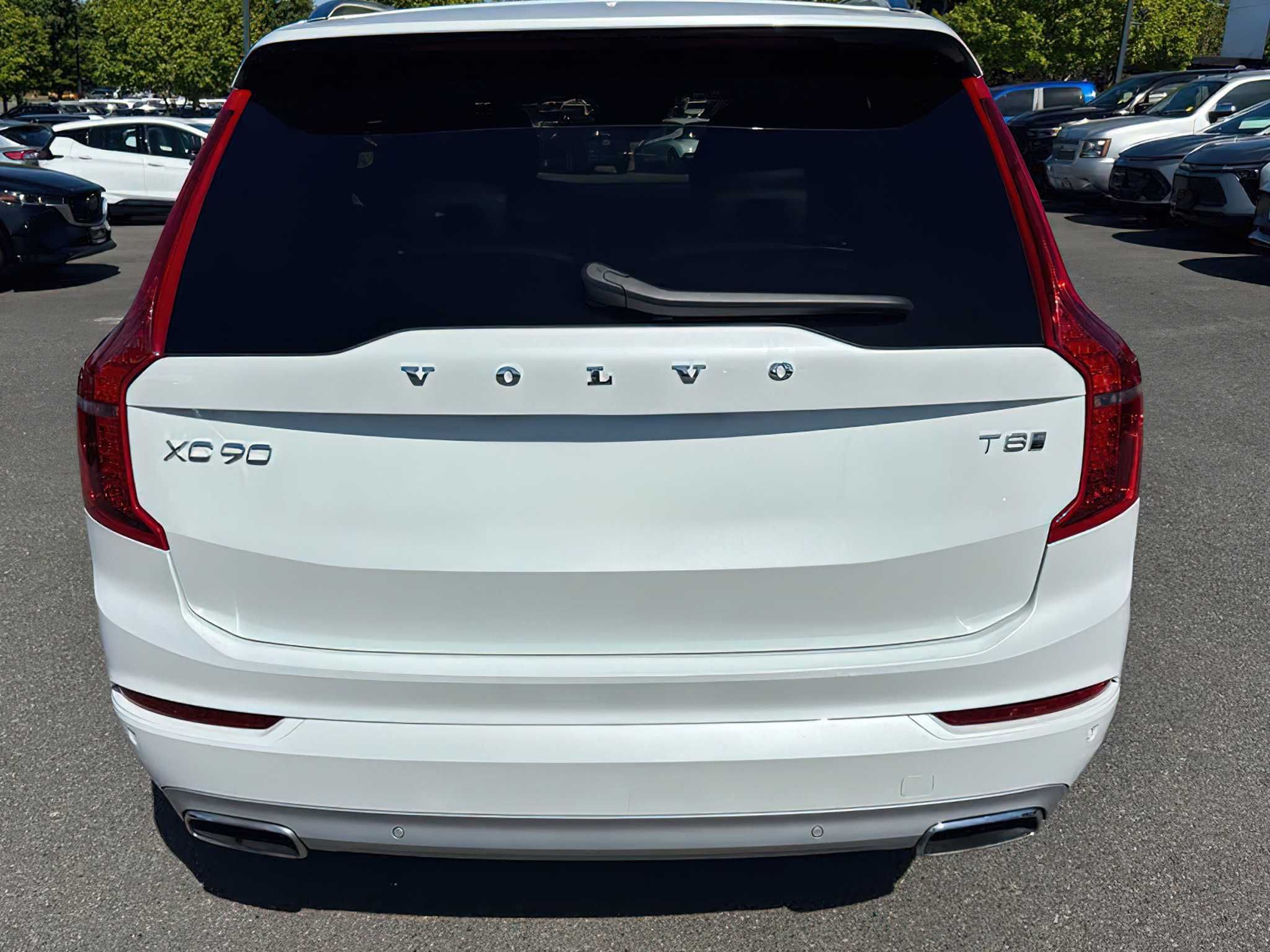 Volvo XC90 T8 Momentum 2020