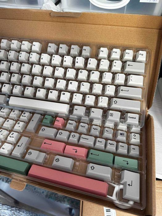 Бюджетные наборы кейкапов [5/5]