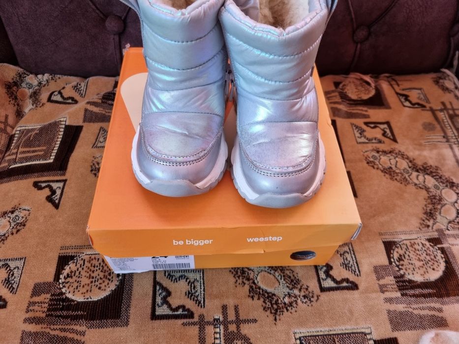 Продам зимові ботиночки на дівчинку, 24 розмір