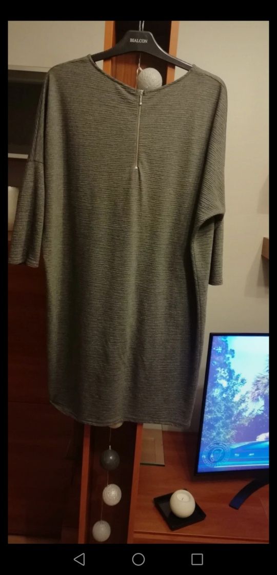Sukienka dzianinowa firmy Mohito szara ze srebrna nitka rozm XL