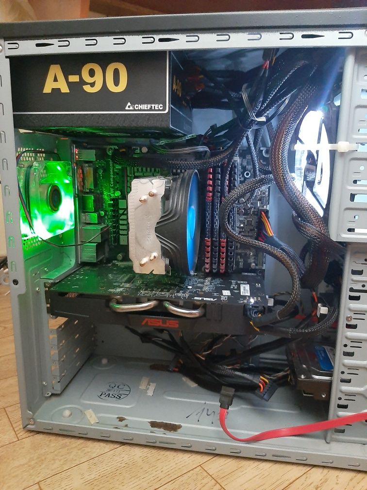 Компьютер Intel Core i7-4770K, Asus Gryphon Z87, 24GB DDR3, SSD 250GB