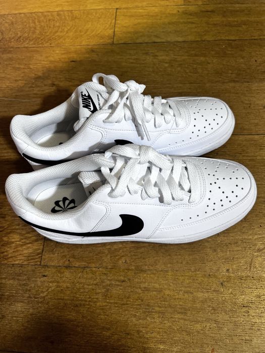 Ténis Nike Court Vision Low T.40 e 41 - NOVO