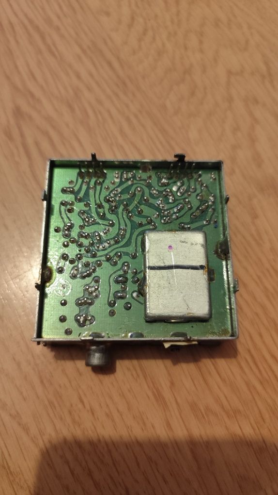 Modulator do commodore 64 stara płyta