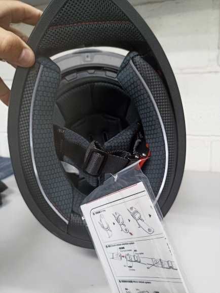 Kask helmet carbon karbon agv airoh shoei hjc caberg alpinestars fox