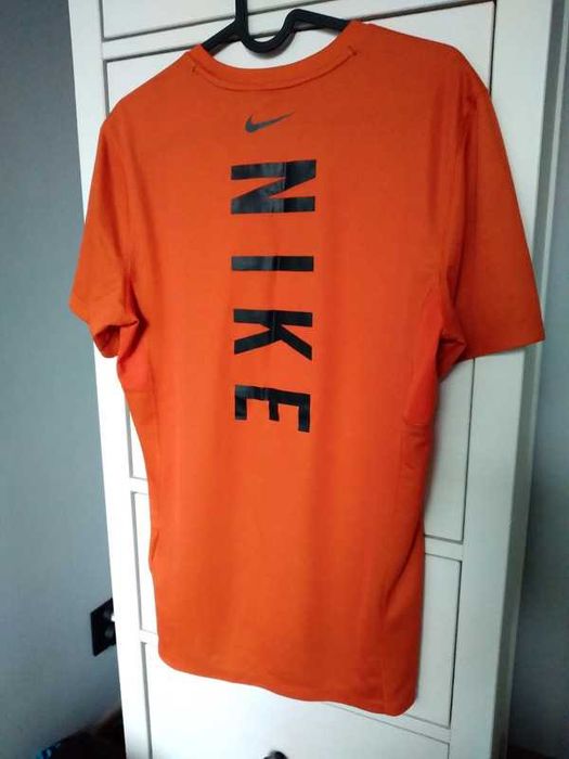 Bluzka nike sportowa