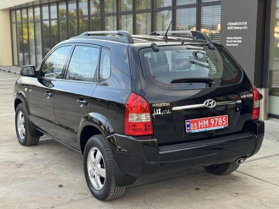 Свіжопригнаний Hyundai Tucson 4x4