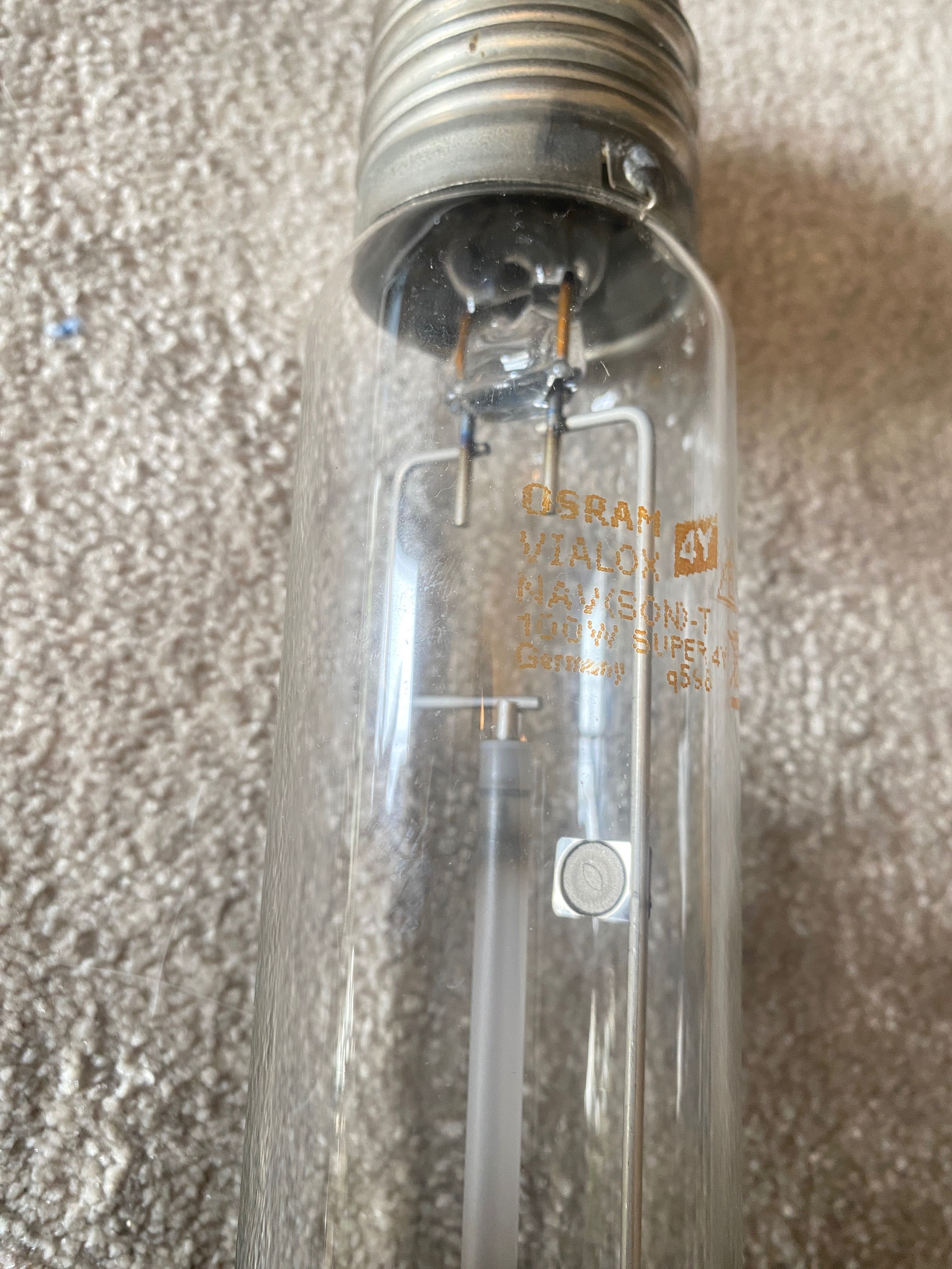 Lâmpada de vapor de sódio E40/100W/100V