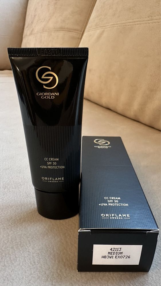 Krem CC Oriflame Giordani Gold SPF30