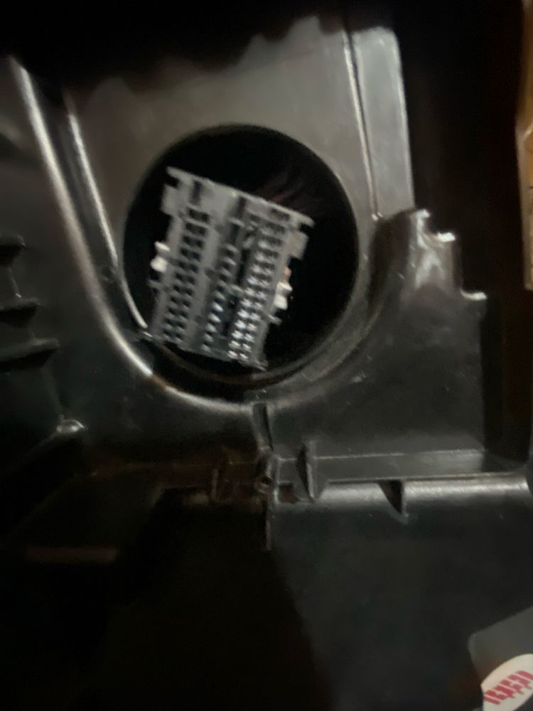 Farol led BMW esq serie 2 F44