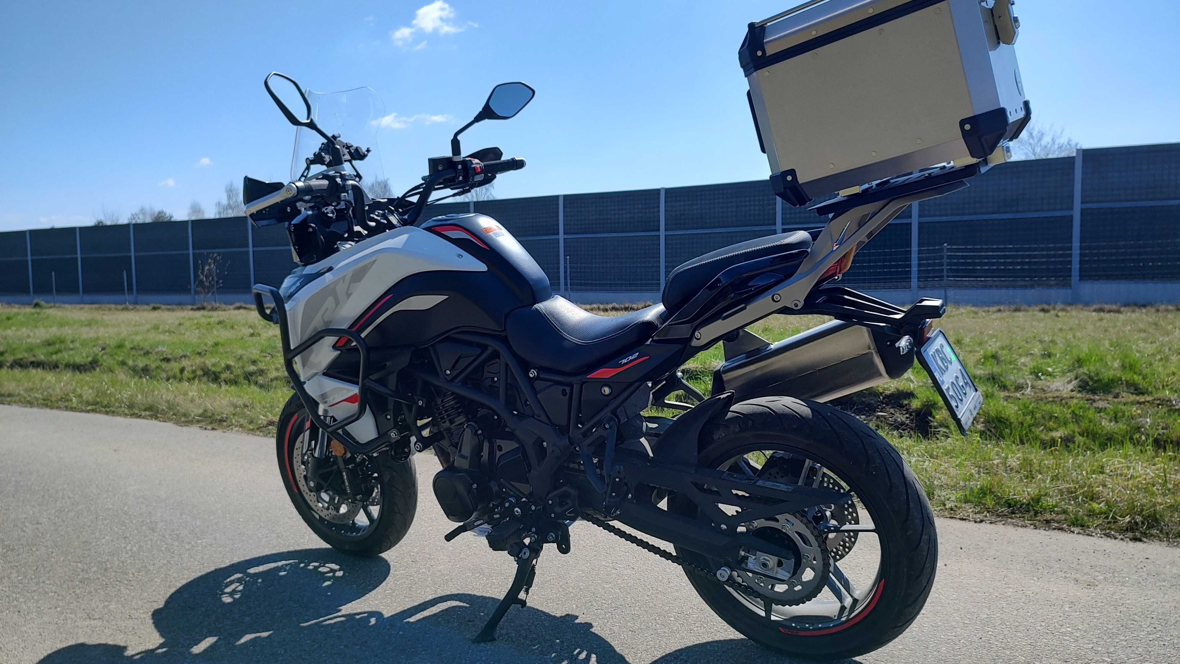 Benelli TRK 702 przebieg 1500 km