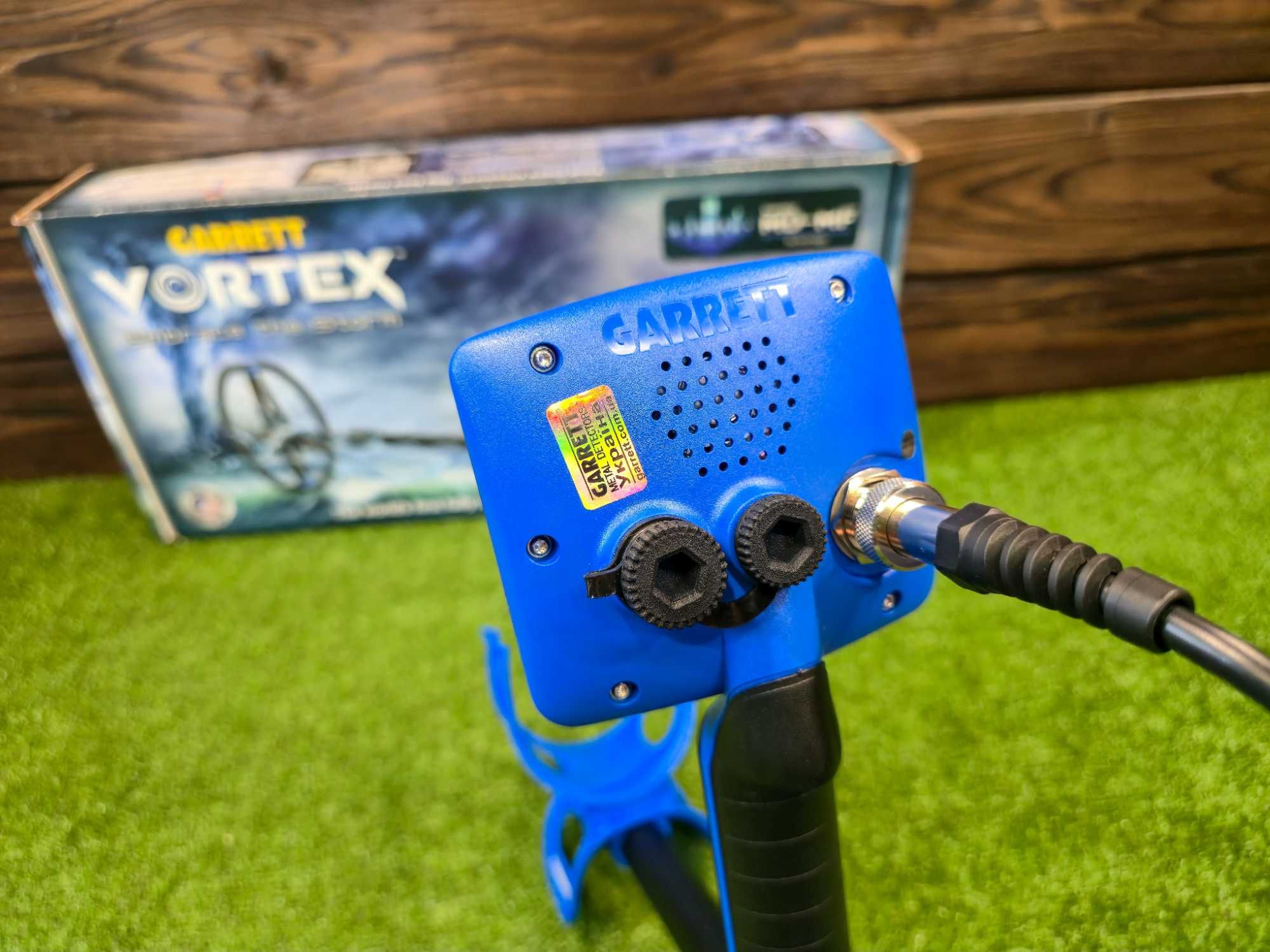 Металошукач Garrett Vortex VX9