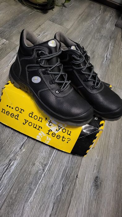 Robocze buty niskie wysokie