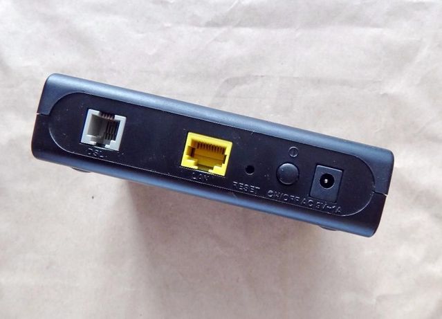 ADSL/Ethernet маршрутизатор D-Link DSL-2500U