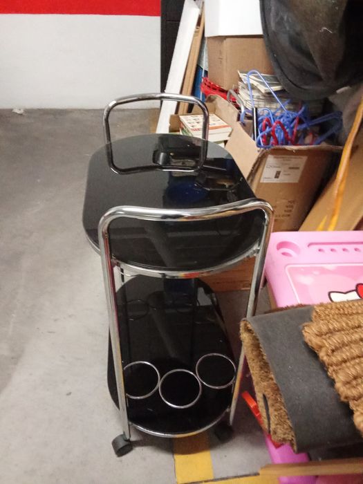 Trolley bar em bom estado