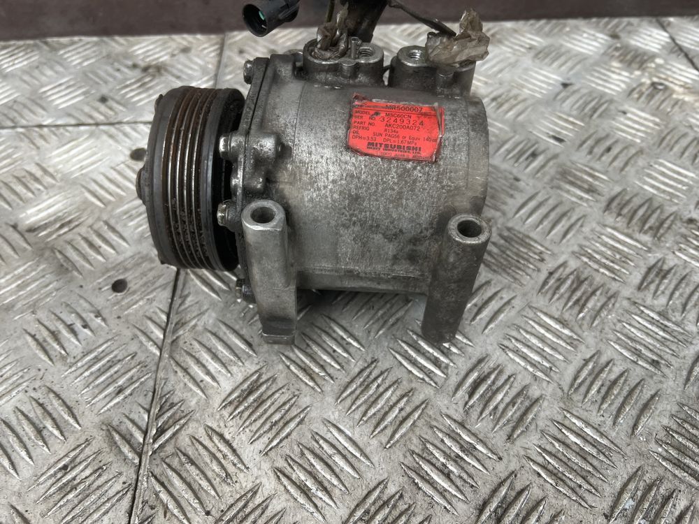 MR500007 Mitsubishi компрессор кондиционера