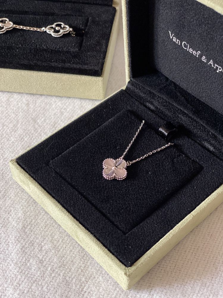 Комплект Van Cleef серебряная жемчужина