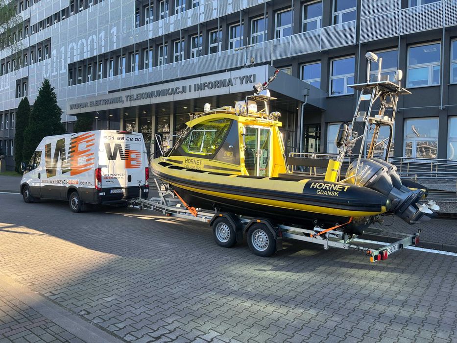 Usługi transportowe Taxi bagażowe Wynajem busa z kierowcą