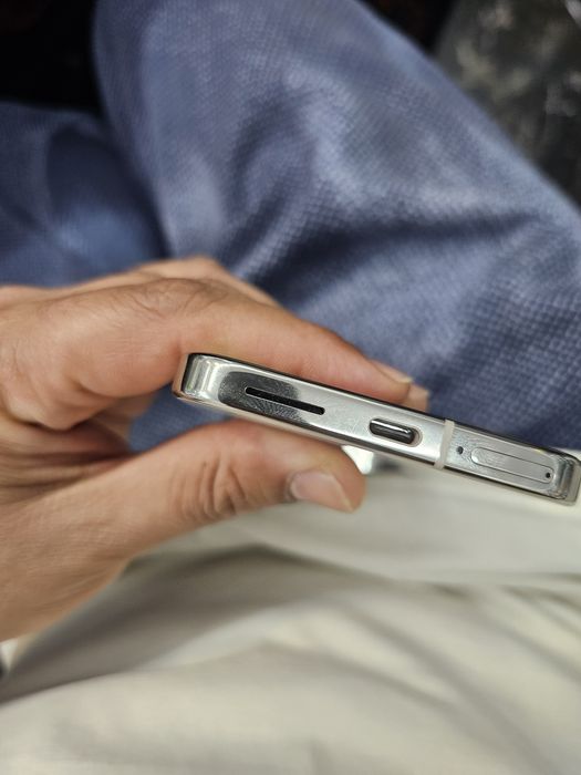 Google Pixel 9 pro xl....128 gb