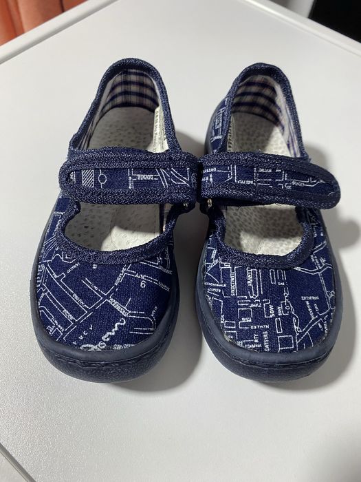 Тапки в садочок  23 розмір