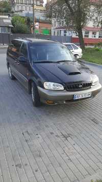 Kia Carnival сім мість