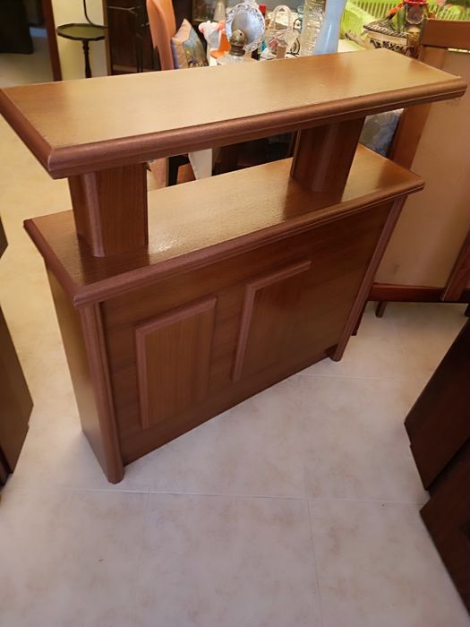 Estante para bar