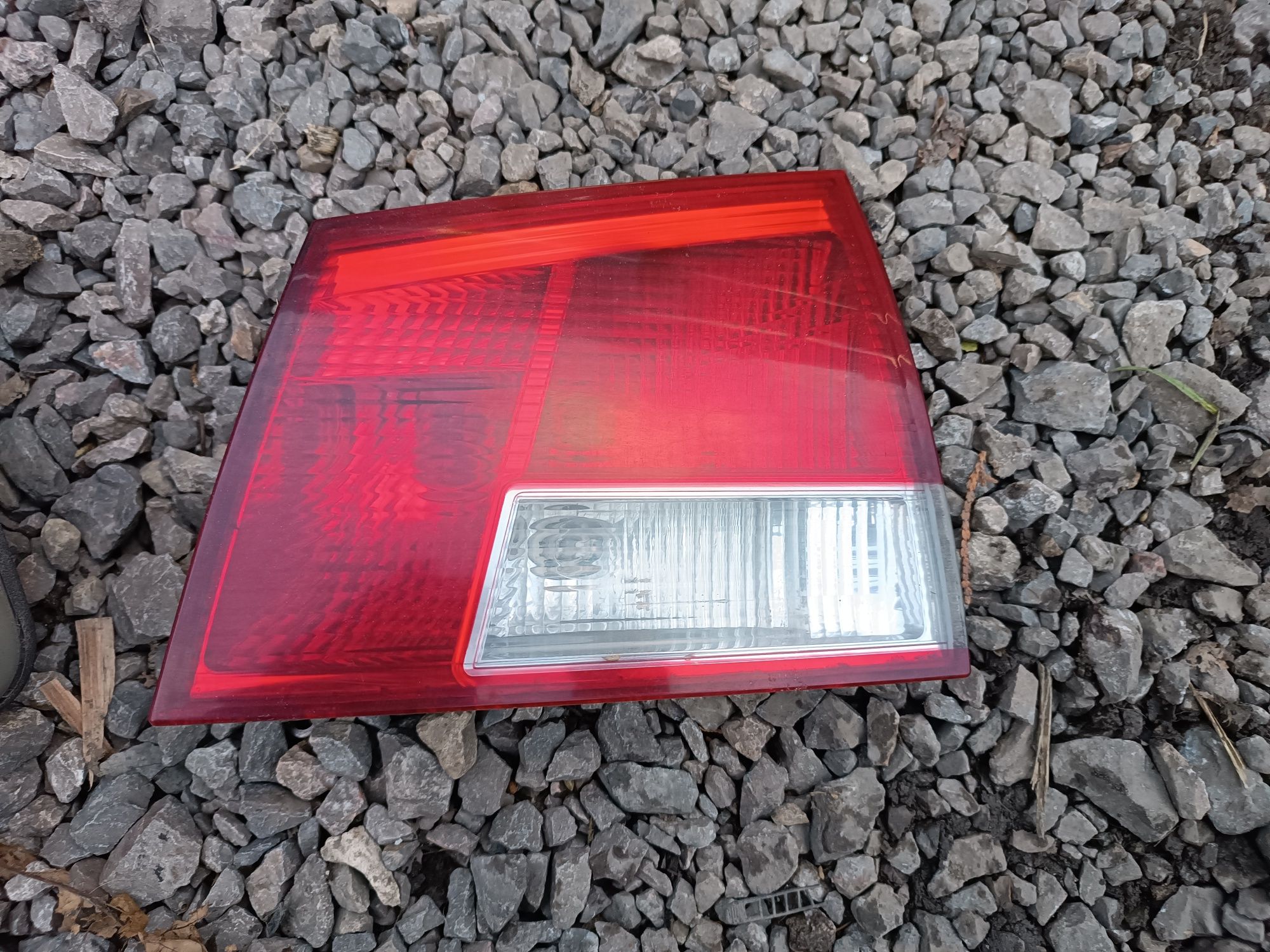 Lampy tył klapy bagażnika opel Vectra c kombi lampa prawa lewa