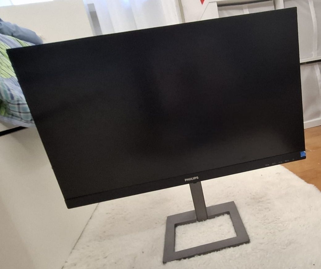 Monitor Gaming PHILIPS 242E1GAEZ/00 (23.8'' - 1 ms - 144 Hz