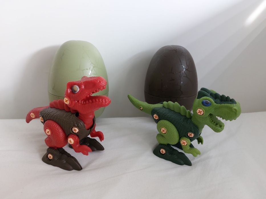 Zestaw dinozaurow do skręcania 3szt