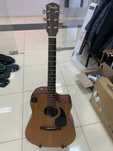 Продам электроакустику Fender CD-100.В хорошем состоянии.