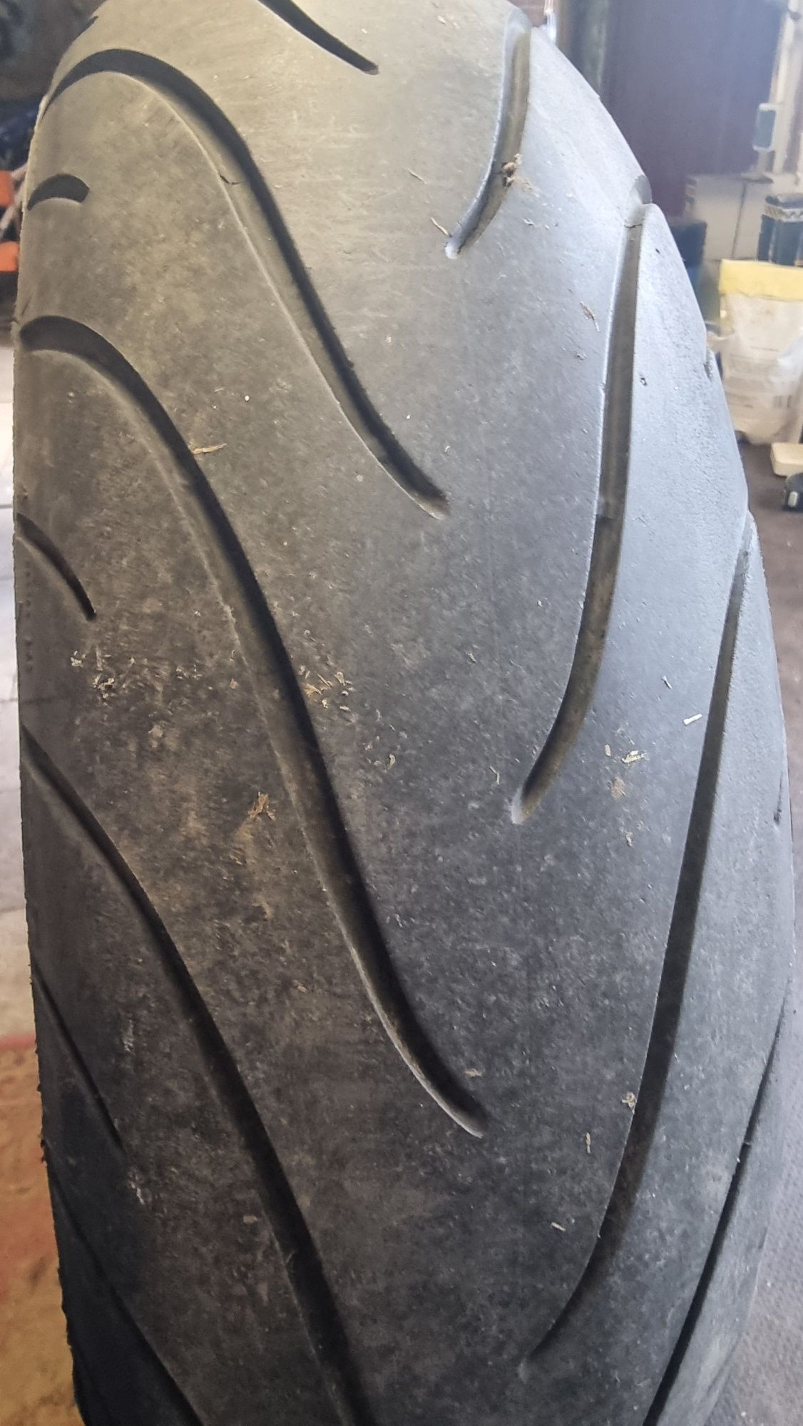 Opona Michelin 160 60 zr17