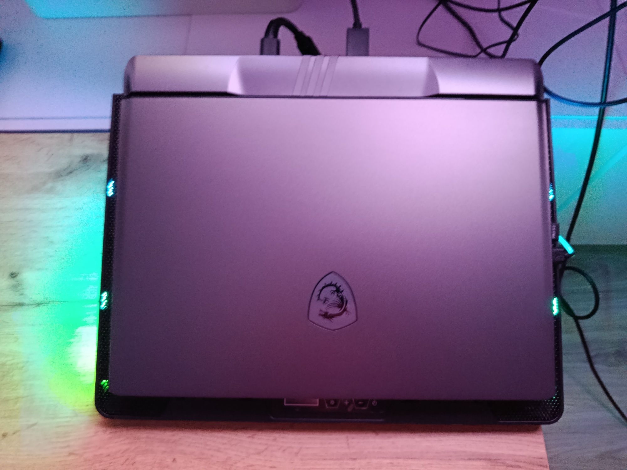 MSI Laptop | RTX 4080 | i9 13. Gen | 64 GB RAM DDR5 | Potężna Maszyna
