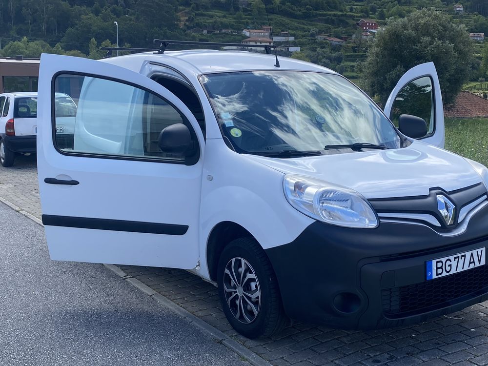 Vendo renault kangoo compact 1.5 DCI