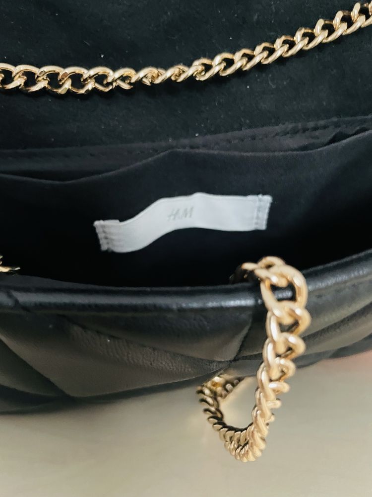 czarna pikowana torebka hm h&m na ramię złoty łańcuszek jak nowa