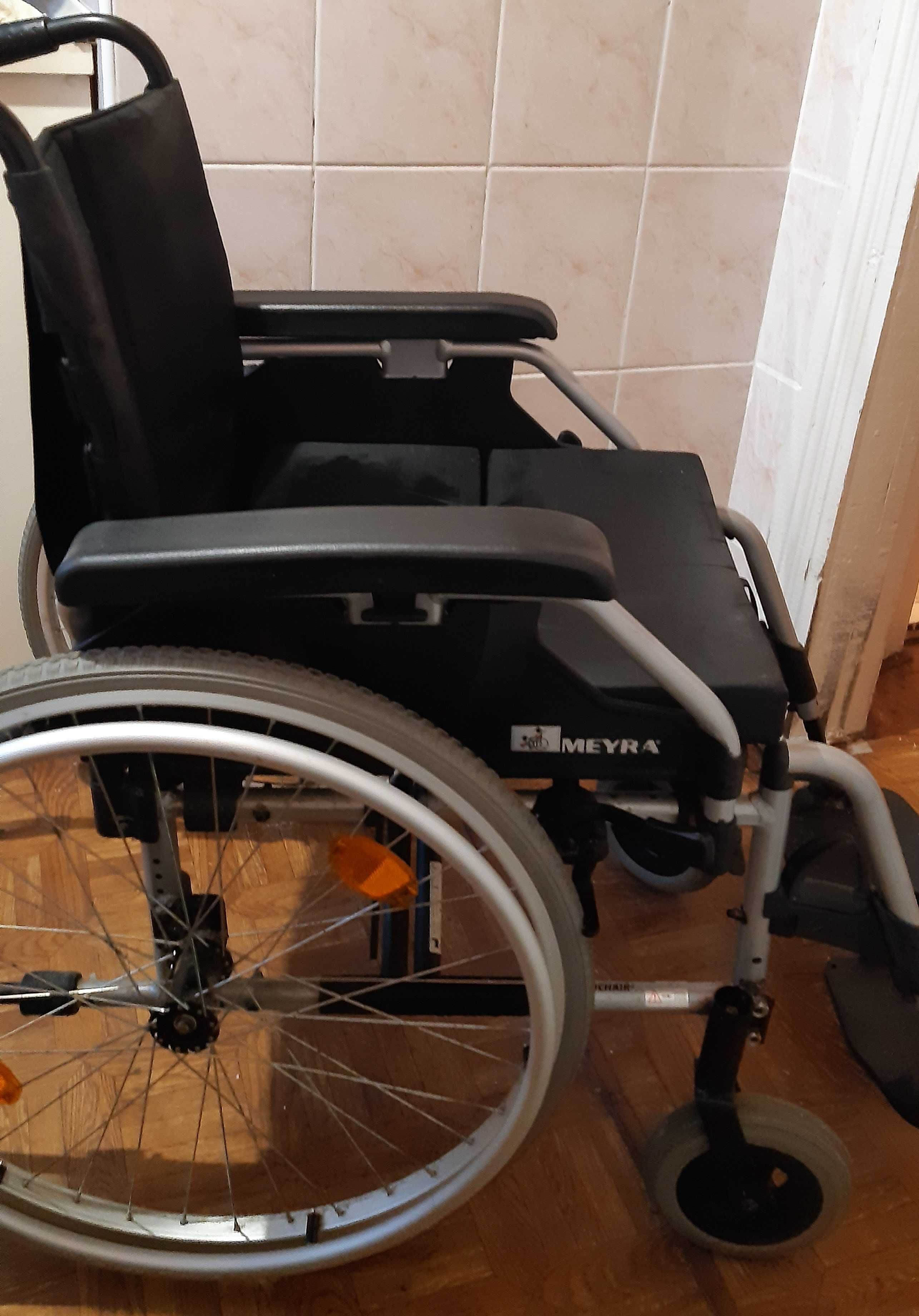 Крісло,візок,коляска для інвалідів Meyra 2.750