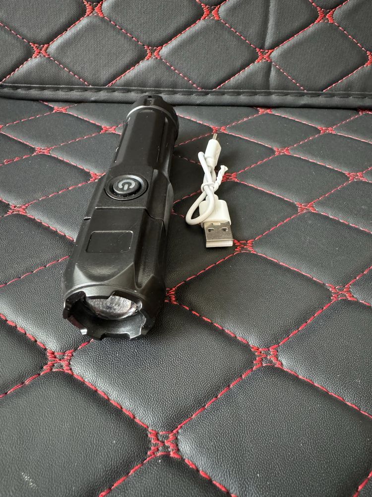 Latarka USB 3 trybow