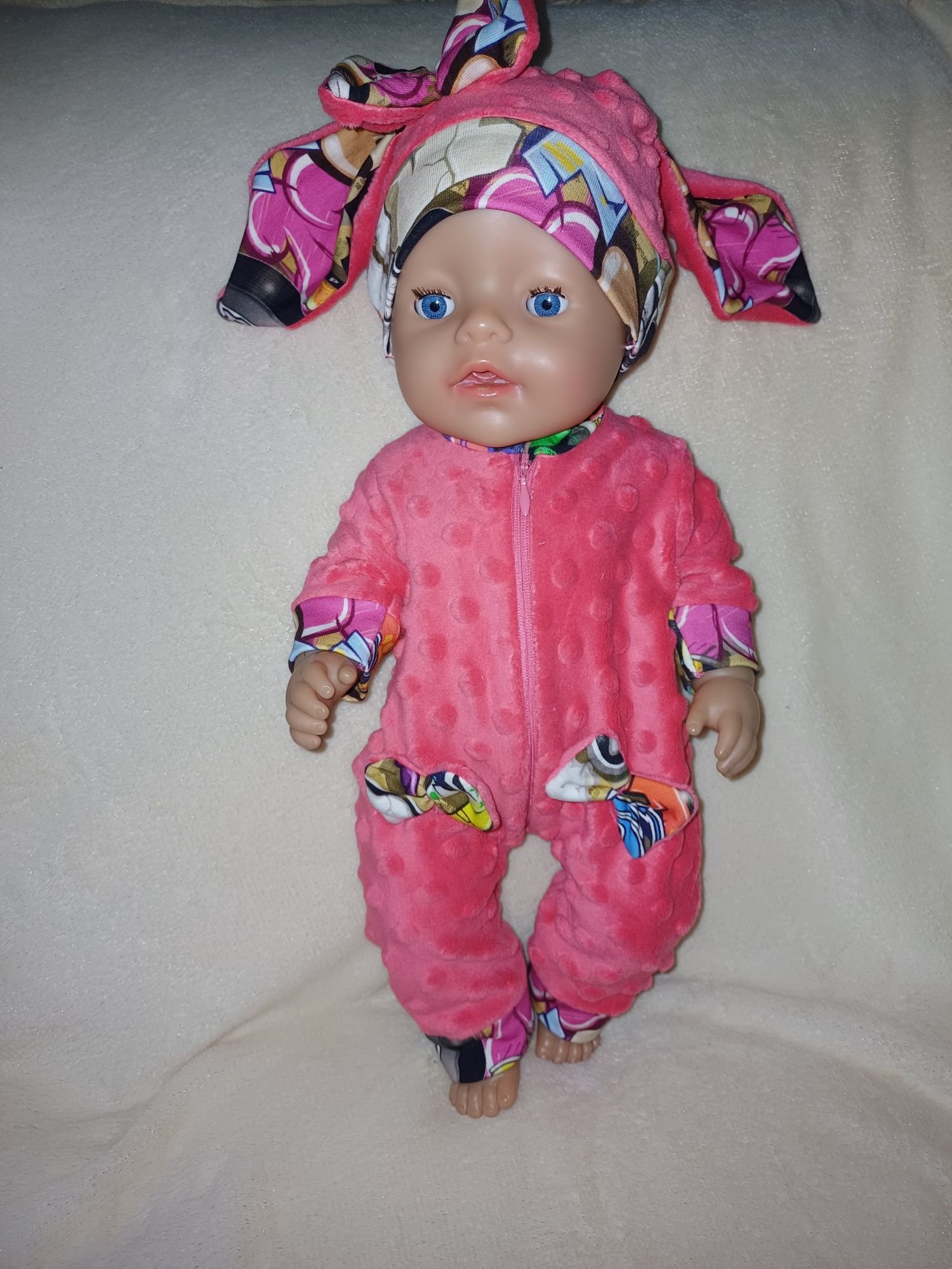 Kombinezon z czapeczką   dla lalki typu baby born lub bobas 40-43 cm