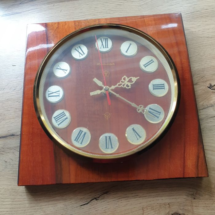 Sprzedam zegar 1998r