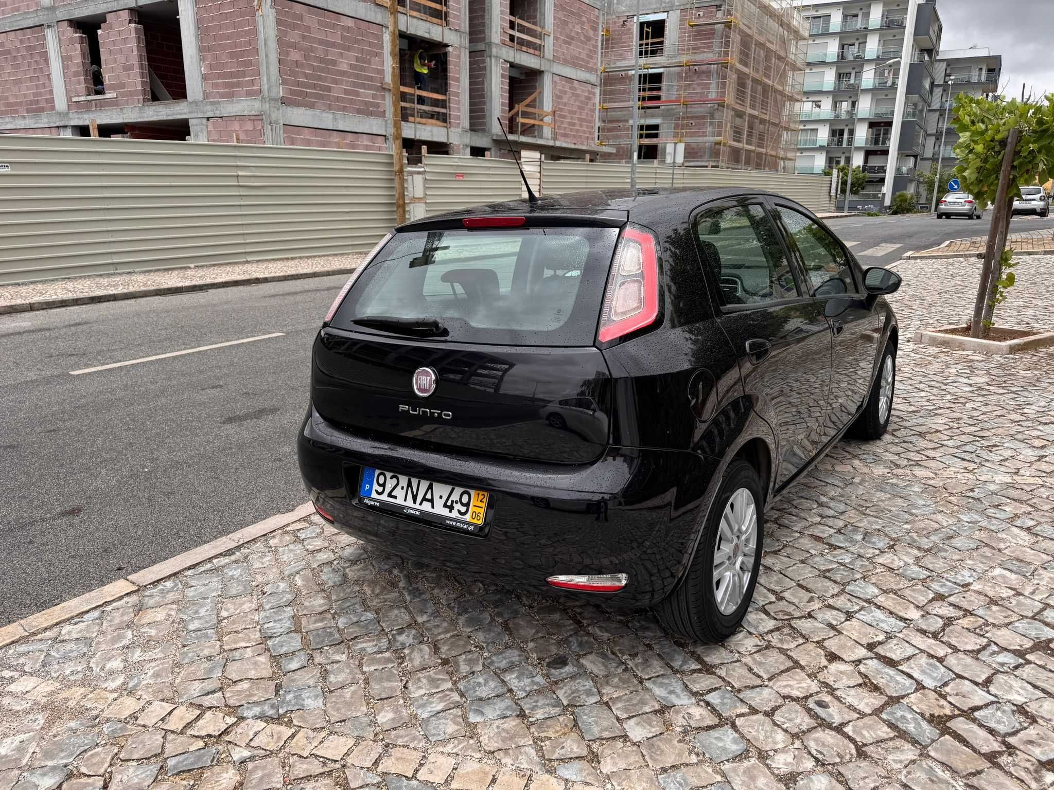 Fiat Punto 1.2 2012 Nacional – 170.000 KMS – Pintura Nova