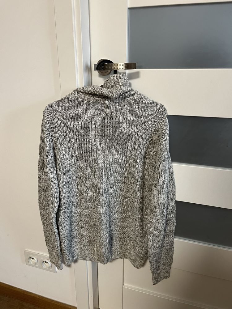 Sweter męski z kominem Pull&Bear XS