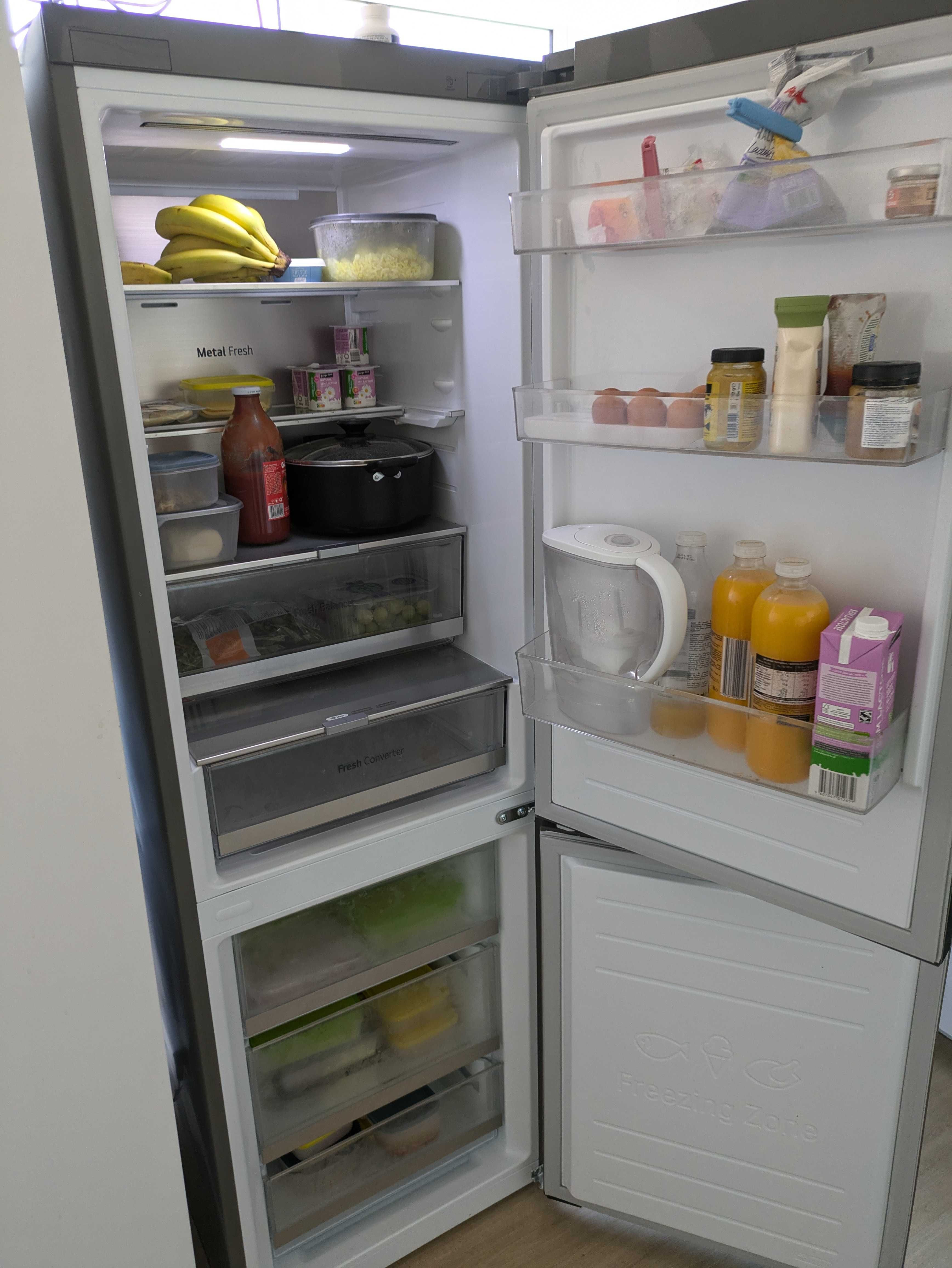 Frigorífico Combinado LG 2024 GBB71PZUGN