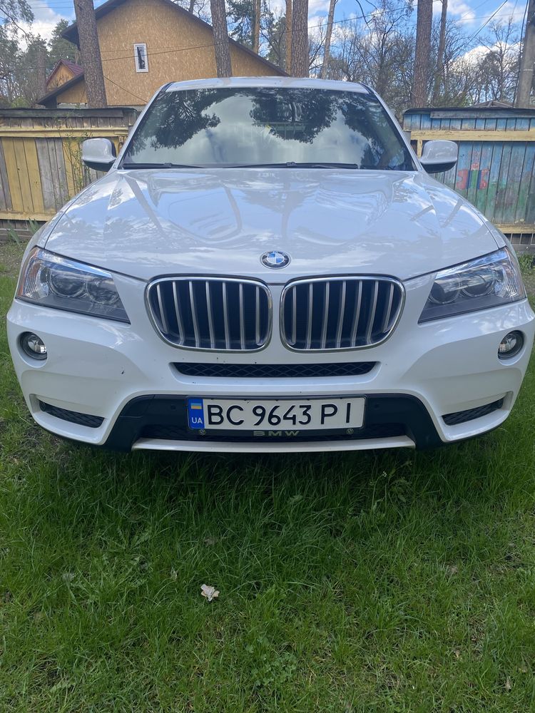 BMW x3 бензин 2л 2013 рік